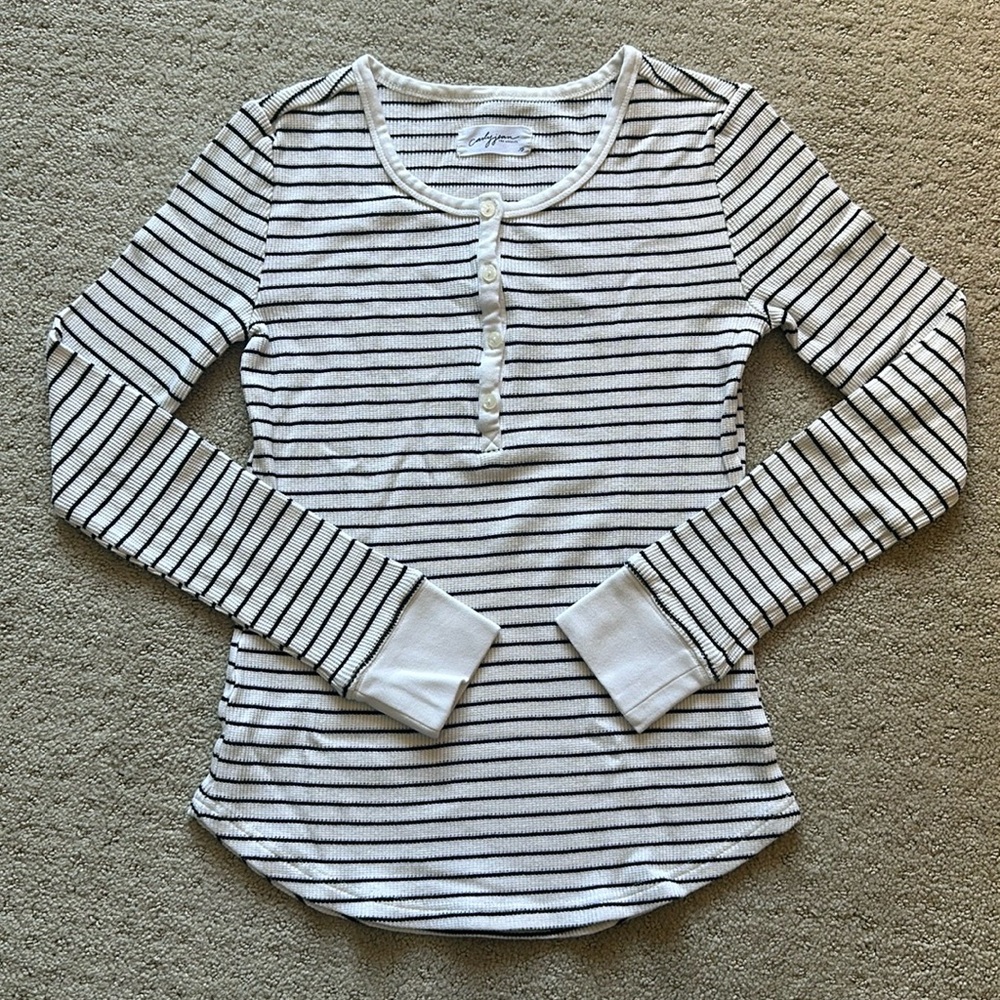 Carly Jean Los Angeles CJLA Jen Long Sleeve Top Black & White